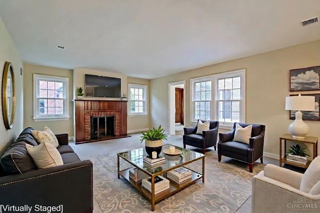 8853 Hollyhock Drive, Springfield Twp., OH 45231