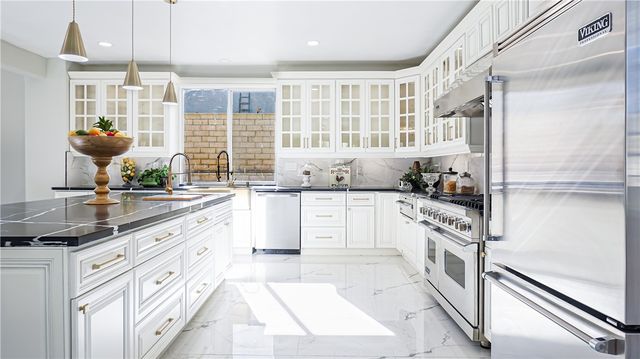 2690 Mockingbird, Corona, CA 92881