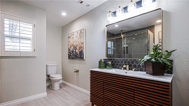 2690 Mockingbird, Corona, CA 92881