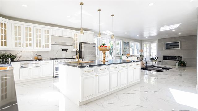 2690 Mockingbird, Corona, CA 92881