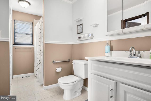 2330 ILENE LN, Atco, NJ 08004