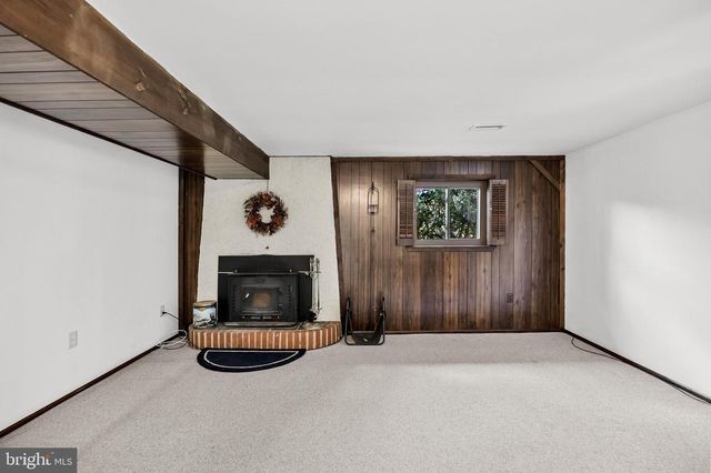 2330 ILENE LN, Atco, NJ 08004