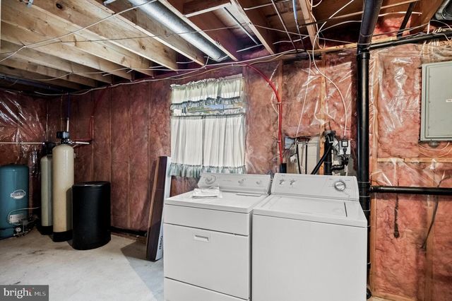 2330 ILENE LN, Atco, NJ 08004