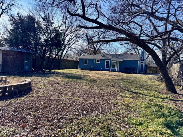 520 Iris Drive, Irving, TX 75061