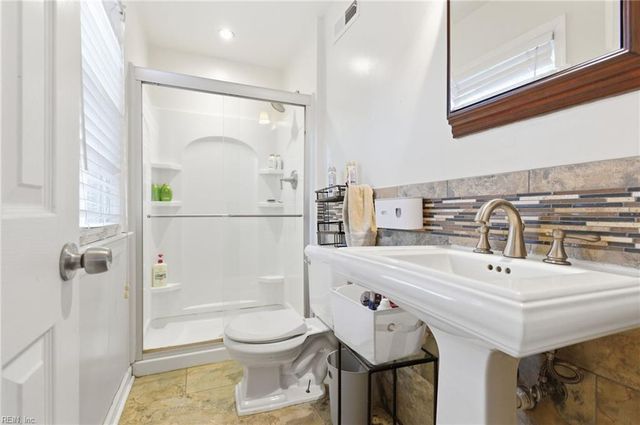 4708 Mallard CIR, Portsmouth, VA 23703