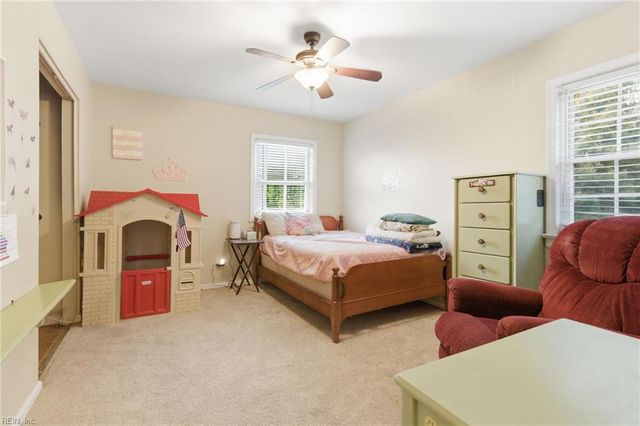 4708 Mallard CIR, Portsmouth, VA 23703