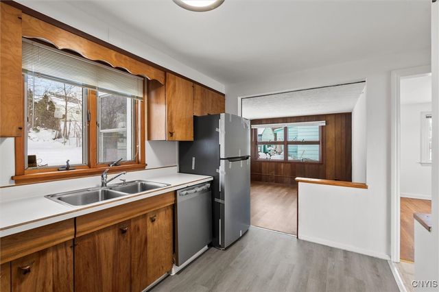 209 Westfall Drive, Geddes, NY 13219