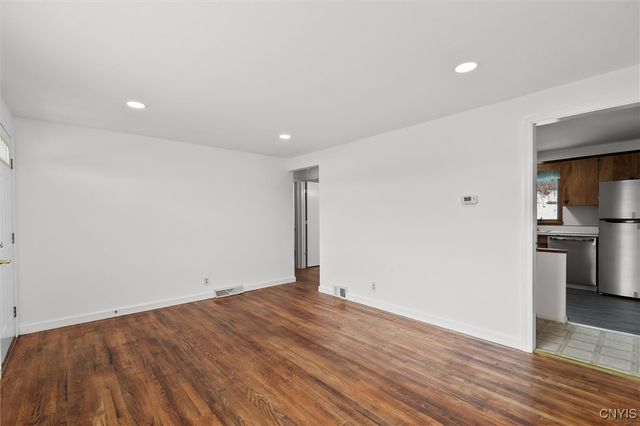 209 Westfall Drive, Geddes, NY 13219