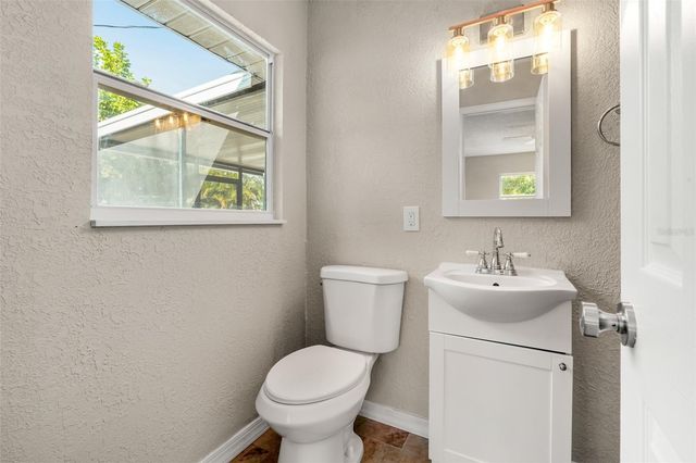 6634 13TH STREET N, St Petersburg, FL 33702