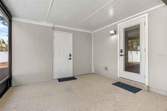 6634 13TH STREET N, St Petersburg, FL 33702