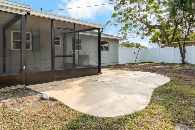 6634 13TH STREET N, St Petersburg, FL 33702