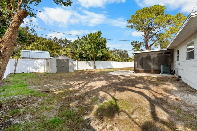 6634 13TH STREET N, St Petersburg, FL 33702