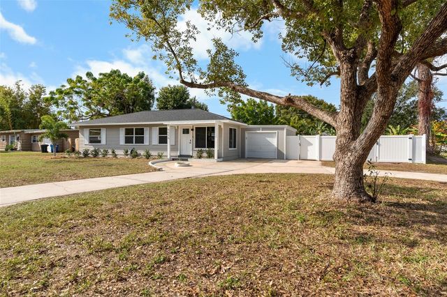6634 13TH STREET N, St Petersburg, FL 33702
