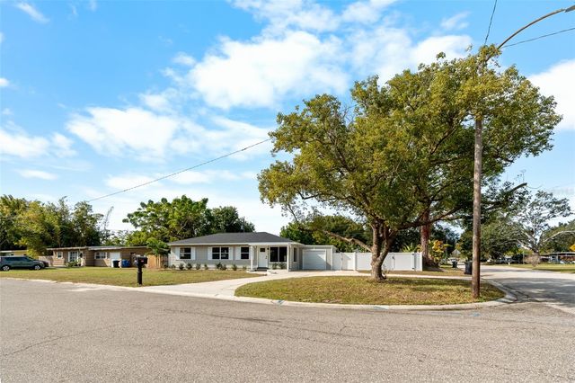 6634 13TH STREET N, St Petersburg, FL 33702