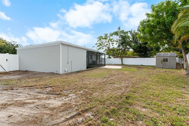 6634 13TH STREET N, St Petersburg, FL 33702