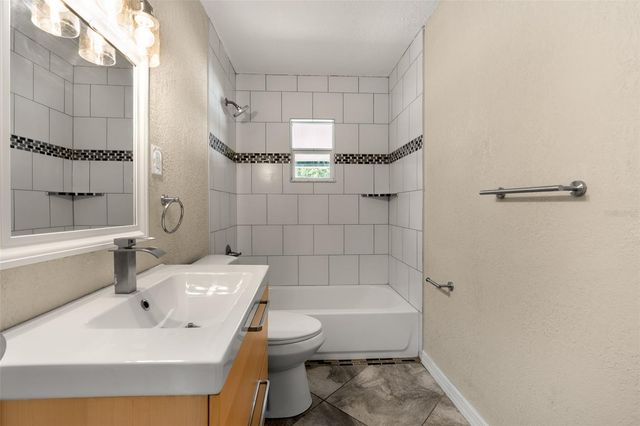 6634 13TH STREET N, St Petersburg, FL 33702