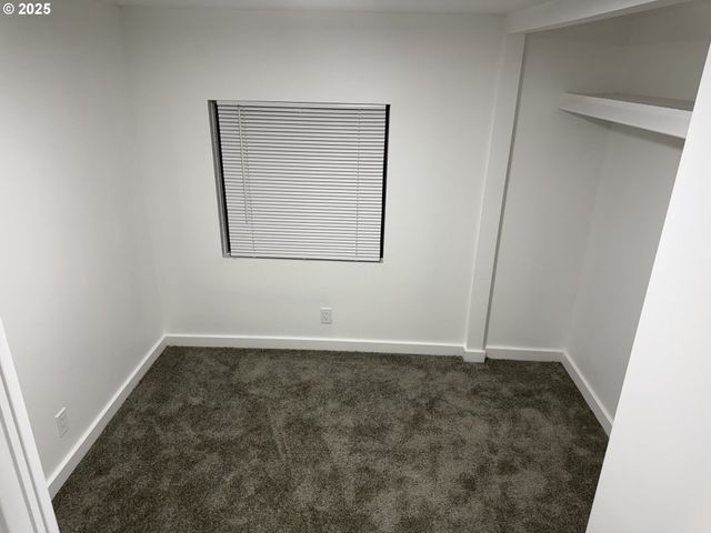 8951 Se FULLER Rd 37, Happy Valley, OR 97086