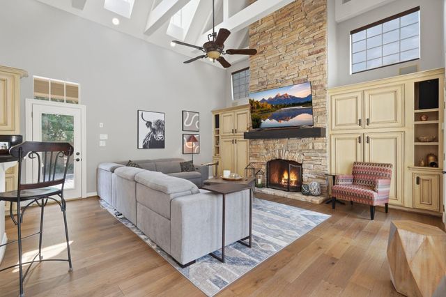 6107 Rapid Creek Court, Houston, TX 77345