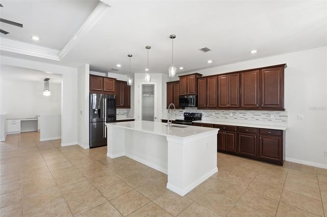 2617 STONYHILL COURT, Cape Coral, FL 33991