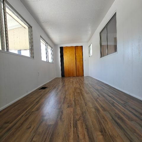 8278 S Green Valley Road, Mohave Valley, AZ 86440