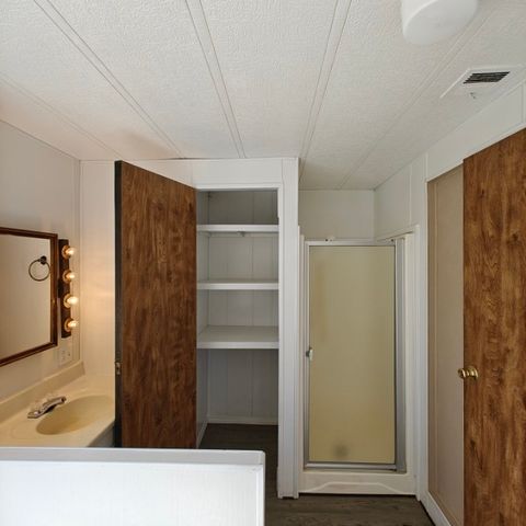 8278 S Green Valley Road, Mohave Valley, AZ 86440