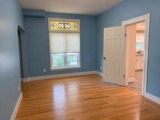 69 Grove 1B, Stoughton, MA 02072