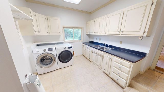 1201 S JOHNMEYER LN, Columbia, MO 65203