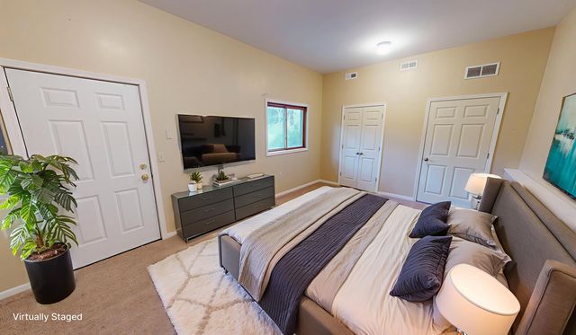 1201 S JOHNMEYER LN, Columbia, MO 65203