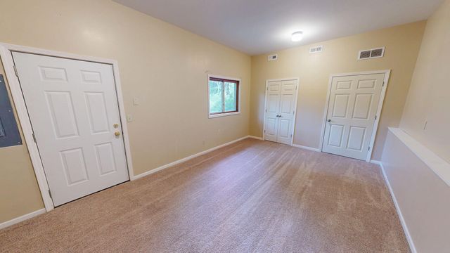 1201 S JOHNMEYER LN, Columbia, MO 65203