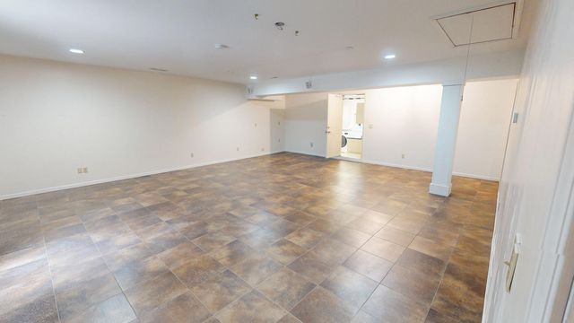 1201 S JOHNMEYER LN, Columbia, MO 65203