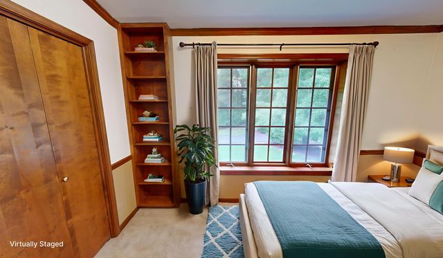 1201 S JOHNMEYER LN, Columbia, MO 65203