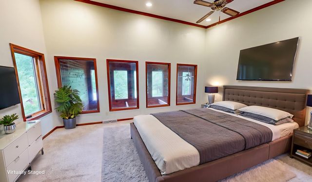 1201 S JOHNMEYER LN, Columbia, MO 65203