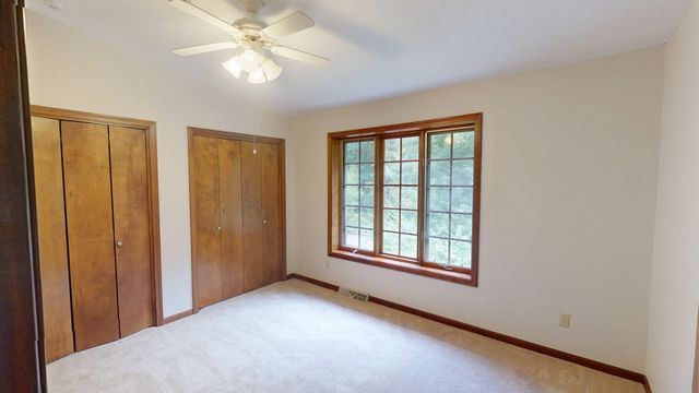 1201 S JOHNMEYER LN, Columbia, MO 65203