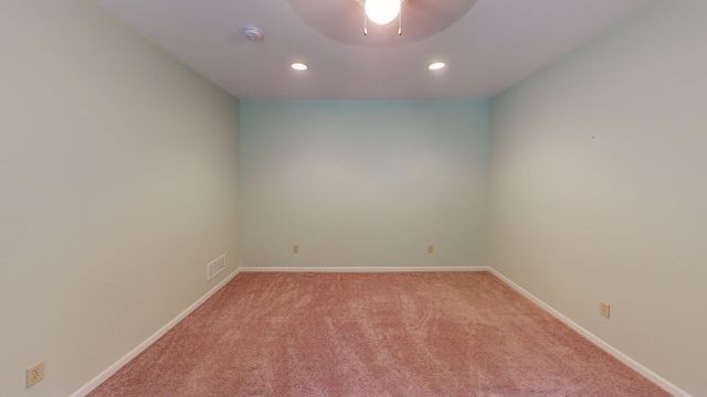 1201 S JOHNMEYER LN, Columbia, MO 65203