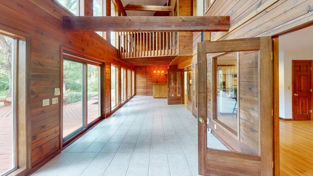 1201 S JOHNMEYER LN, Columbia, MO 65203