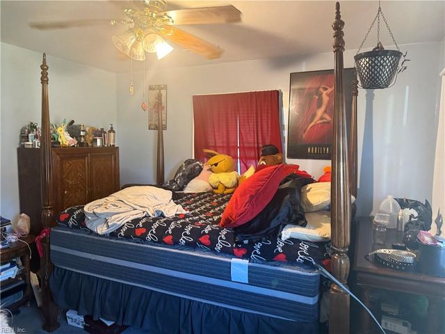 2410 Payne RD, Chesapeake, VA 23323