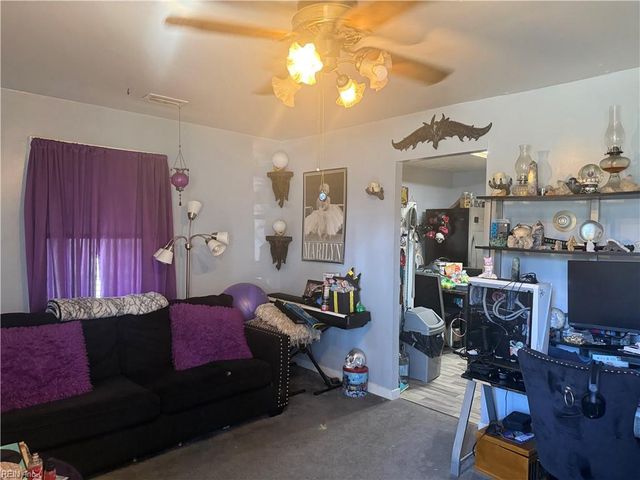 2410 Payne RD, Chesapeake, VA 23323