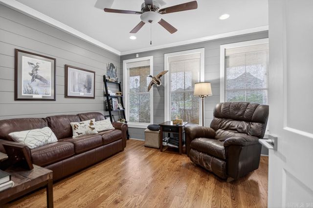 17 Tupelo Court, Little Rock, AR 72223