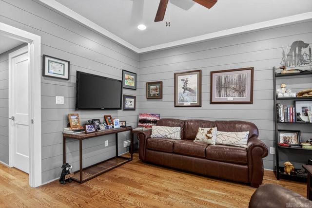 17 Tupelo Court, Little Rock, AR 72223