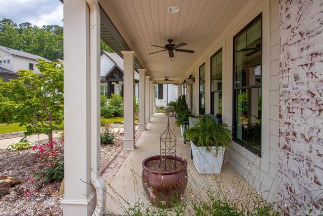 17 Tupelo Court, Little Rock, AR 72223