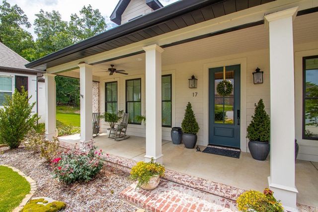 17 Tupelo Court, Little Rock, AR 72223