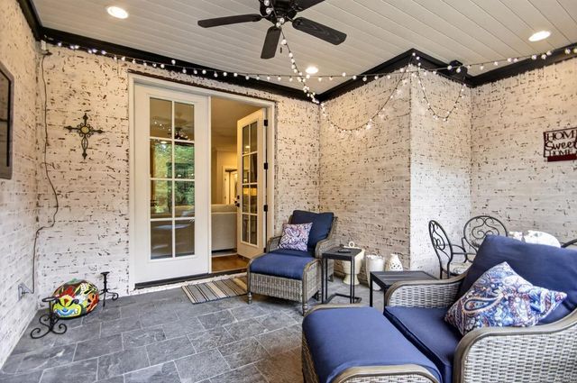 17 Tupelo Court, Little Rock, AR 72223