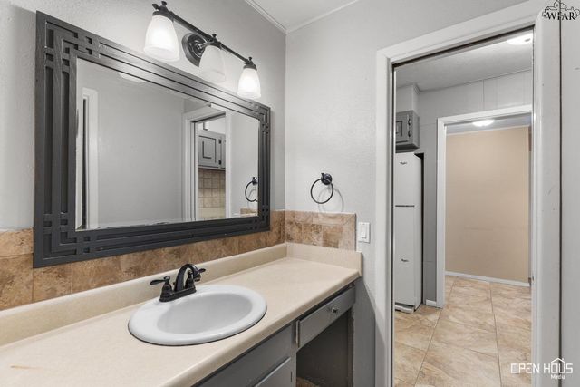 9934 S HWY 70, Vernon, TX 76384