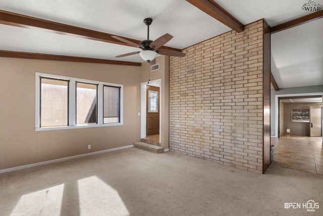 9934 S HWY 70, Vernon, TX 76384