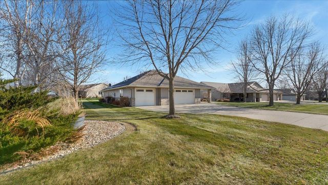811 Westland Street, New London, MN 56273
