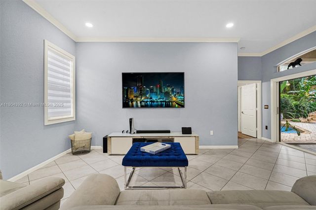 4936 NW 52nd Ave, Coconut Creek, FL 33073