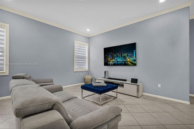 4936 NW 52nd Ave, Coconut Creek, FL 33073