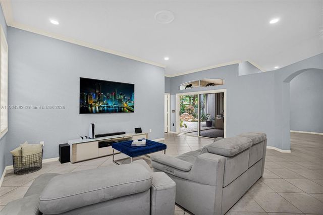 4936 NW 52nd Ave, Coconut Creek, FL 33073