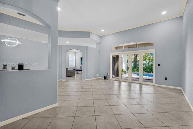 4936 NW 52nd Ave, Coconut Creek, FL 33073