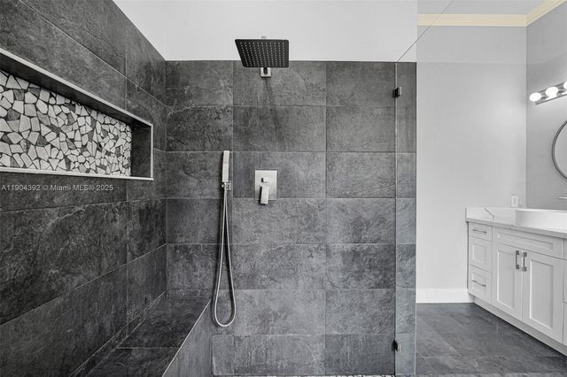 4936 NW 52nd Ave, Coconut Creek, FL 33073